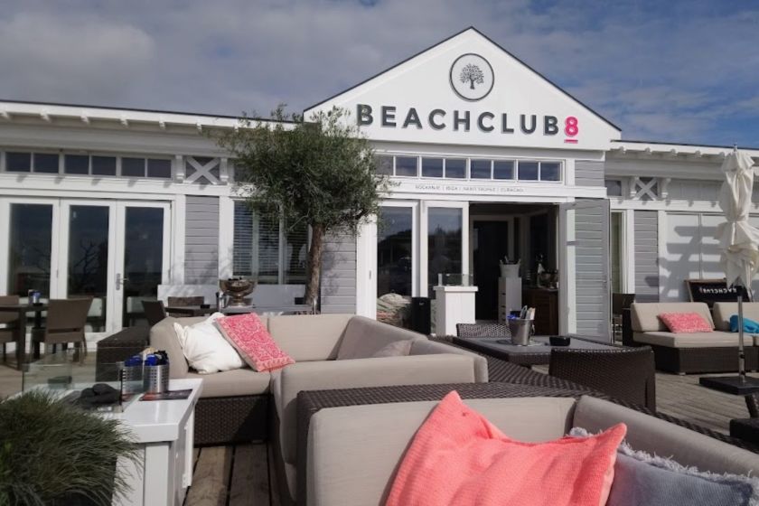 Beachclub 8